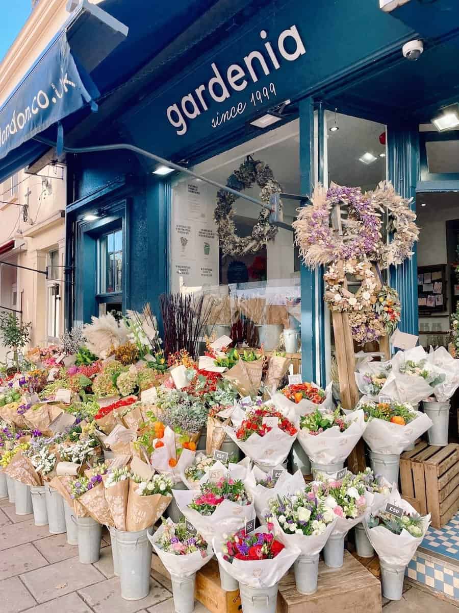 instagrammable_flowers_london_gardenia_florist_wimbledon_village