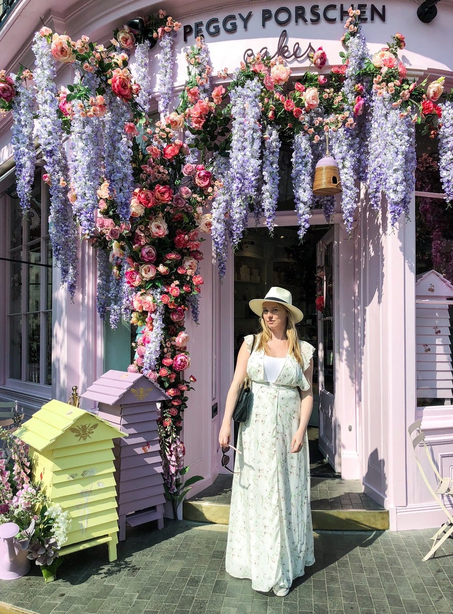 NakedPR Girl - Belgravia Flower Show, Frida Kahlo exhibition, London, 2018