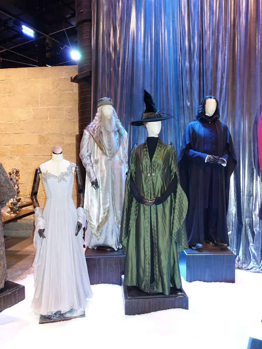 harry_potter_studio_tour_london_costumes