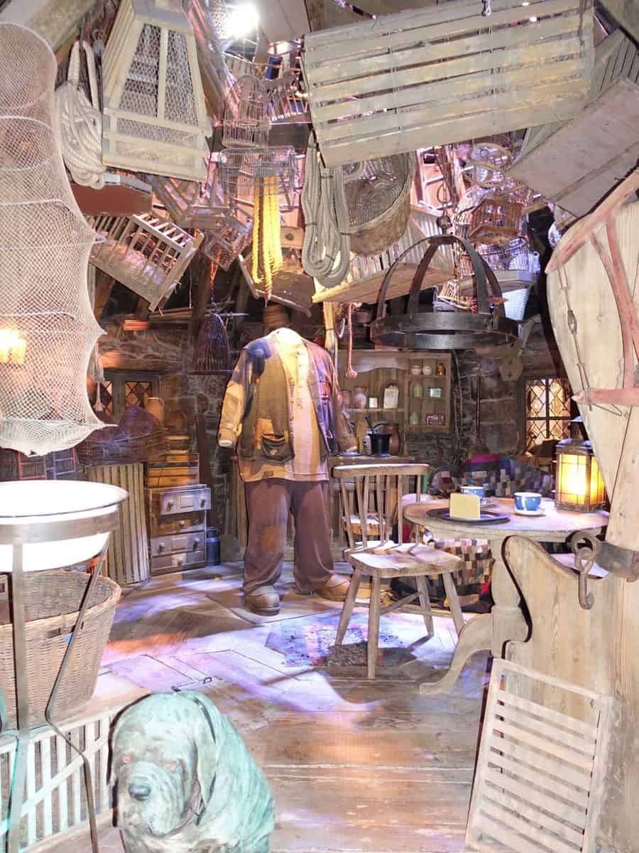harry_potter_studio_tour_london_hagrids_house