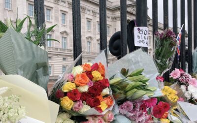 What to post on Instagram after the death of Queen Elizabeth II