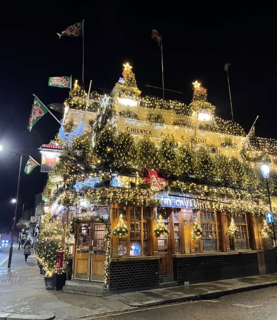 Churchill Arms Instagrammable Places Christmas London Kensington