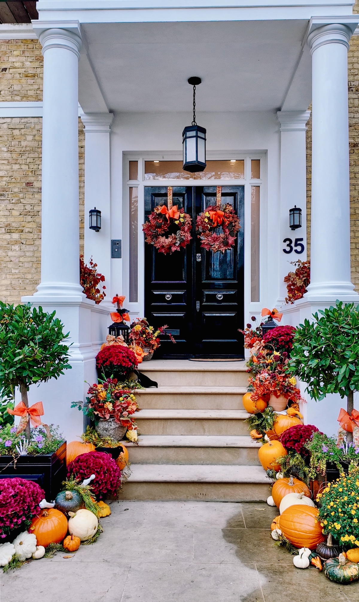 london_halloween_2025_Phillimore_gardens_kensingtons