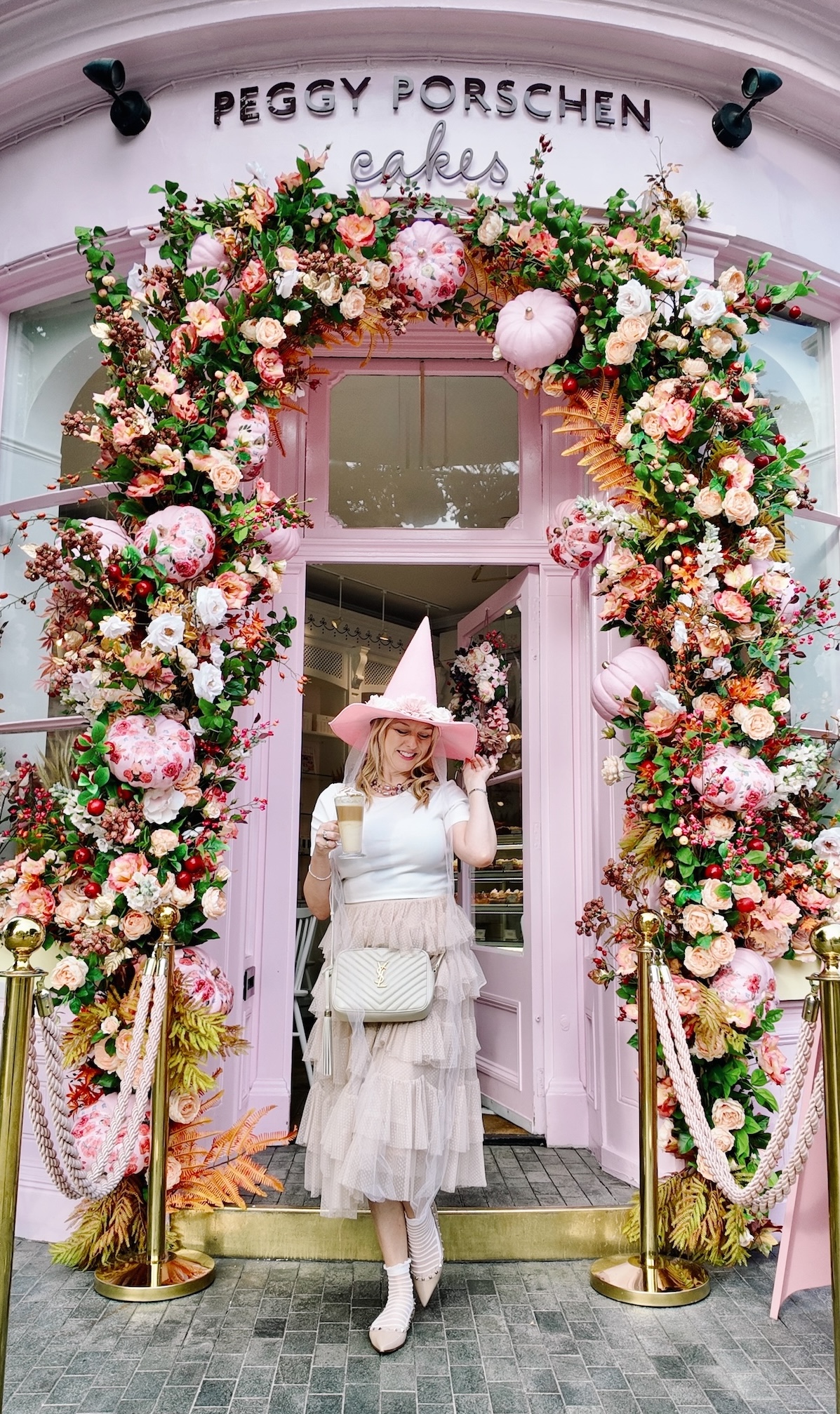 peggy_porschen_autumn_halloween_2026_london_pink_cafe