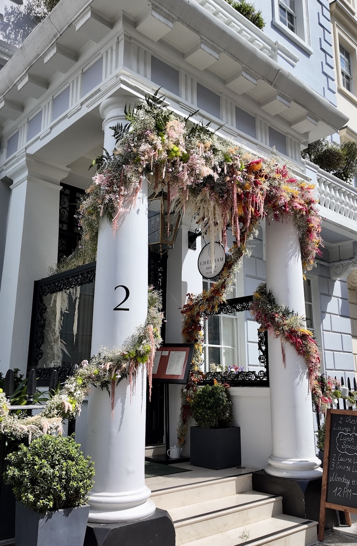 belgravia_in_bloom_2025_chesham_hotel