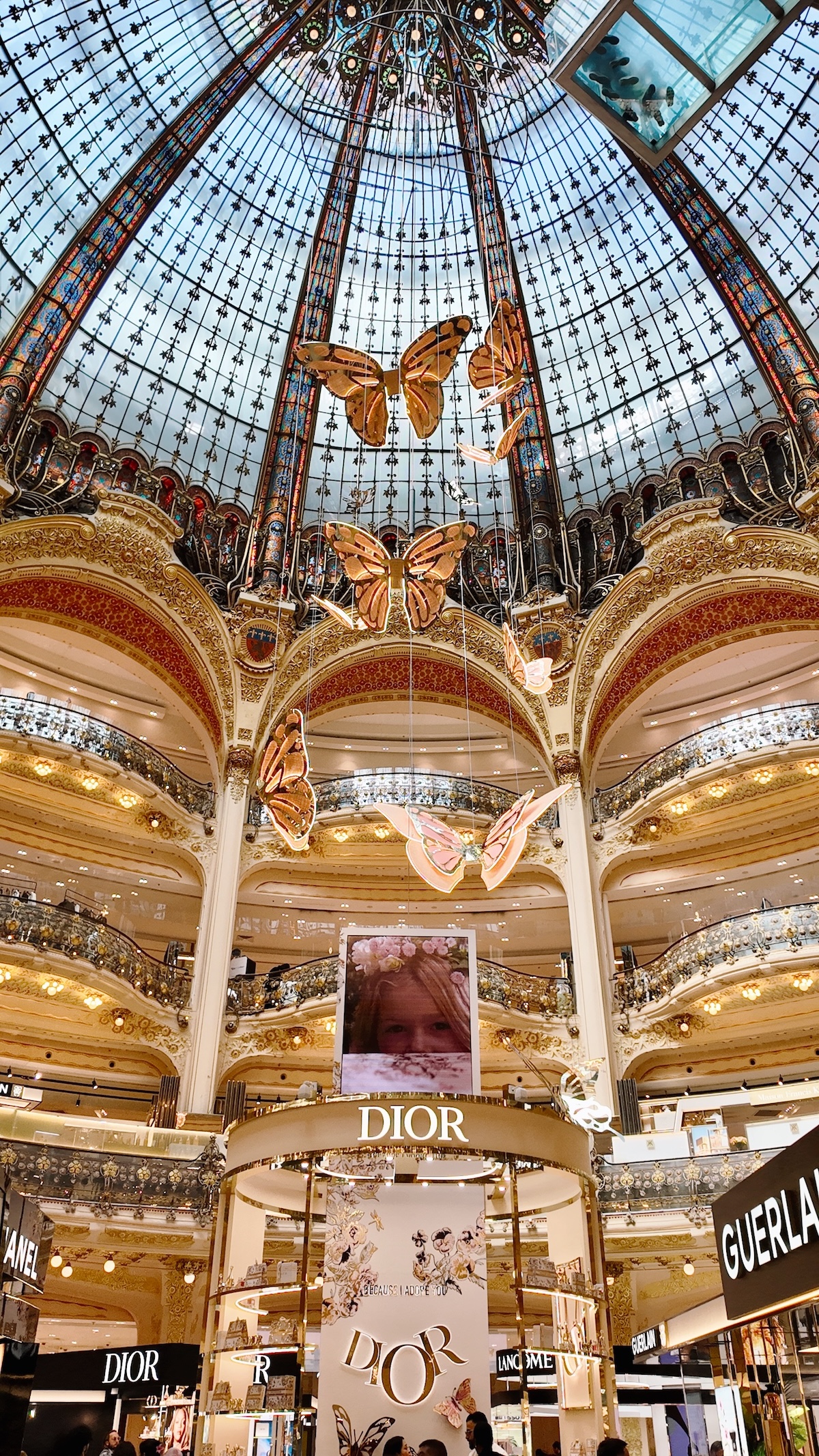 paris_girls_trip_Galeries-Lafayette-Paris-Haussmann_claireandthecity