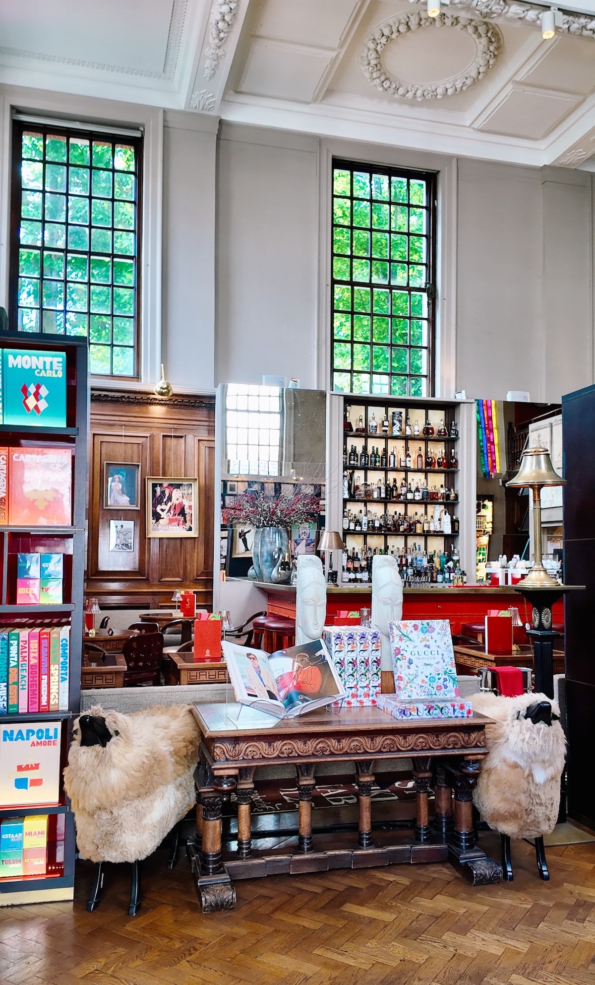 mayfair_london_walking_tour_maison_assouline_books