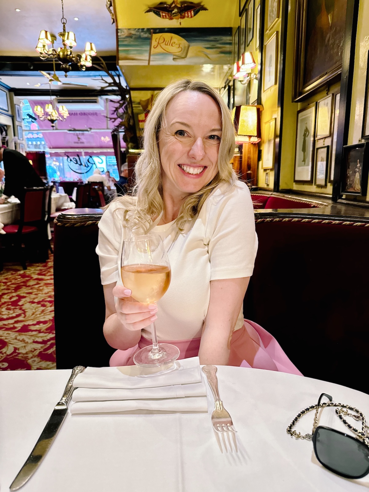 covent_garden_london_rules_restaurant