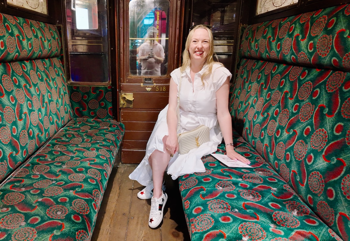 london_transport_museum_covent_garden_guide_inside