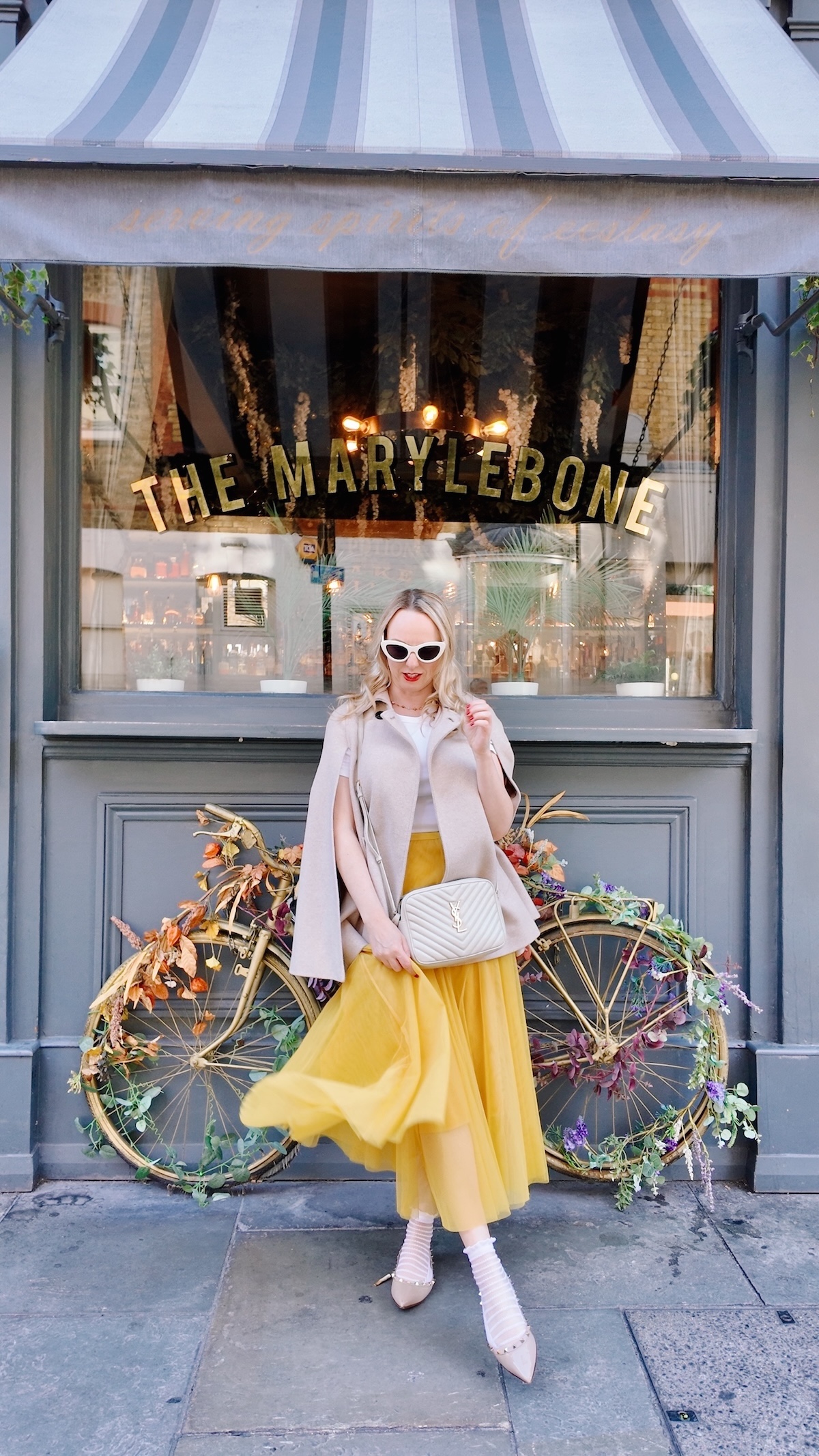 autumn_london_instagrammable_marylebone_pub