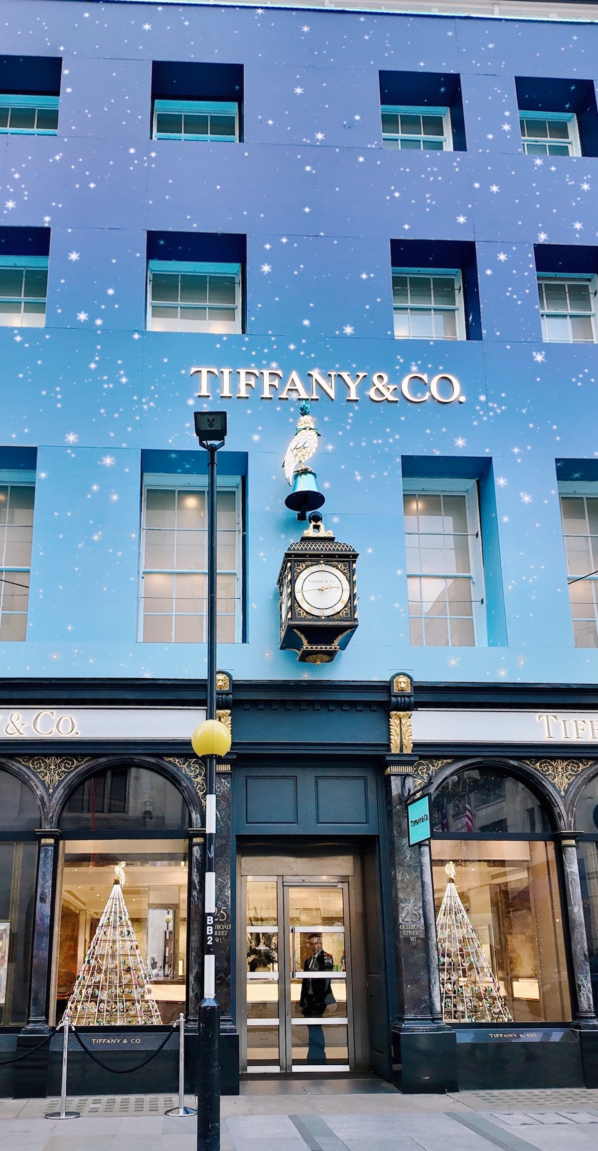 christmas_tiffany_bond_street_blue