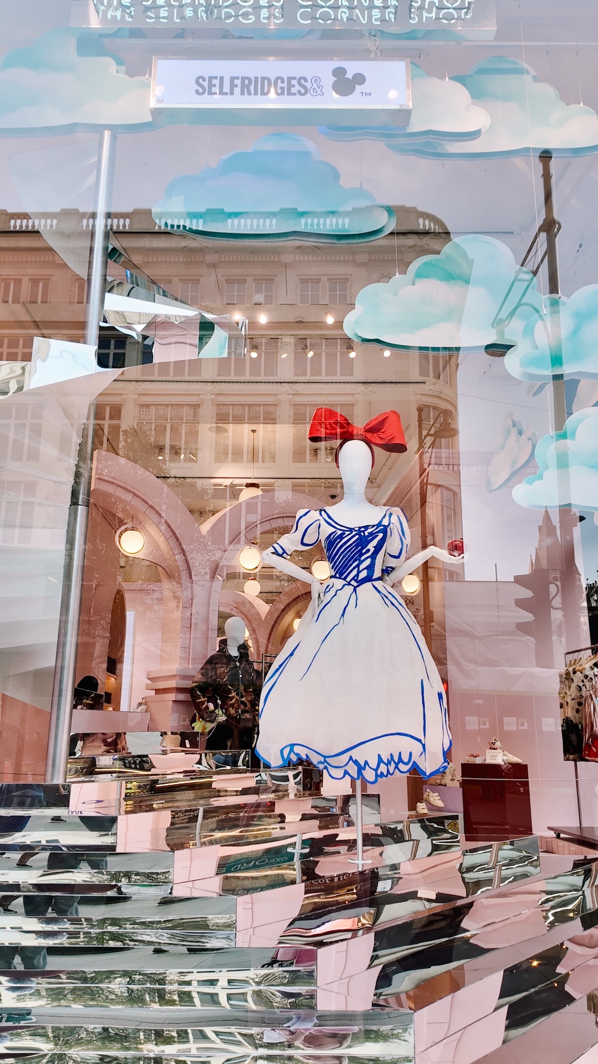 selfridges_christmas_disney_2025_london