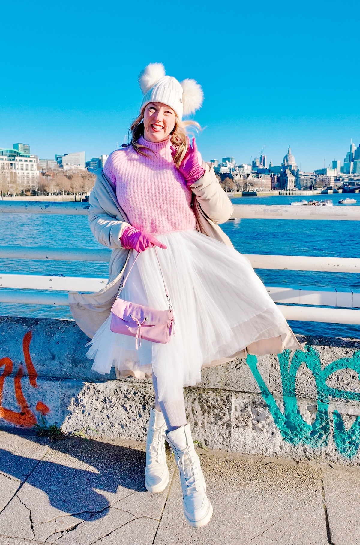 winter_walk_london_waterloo_bridge