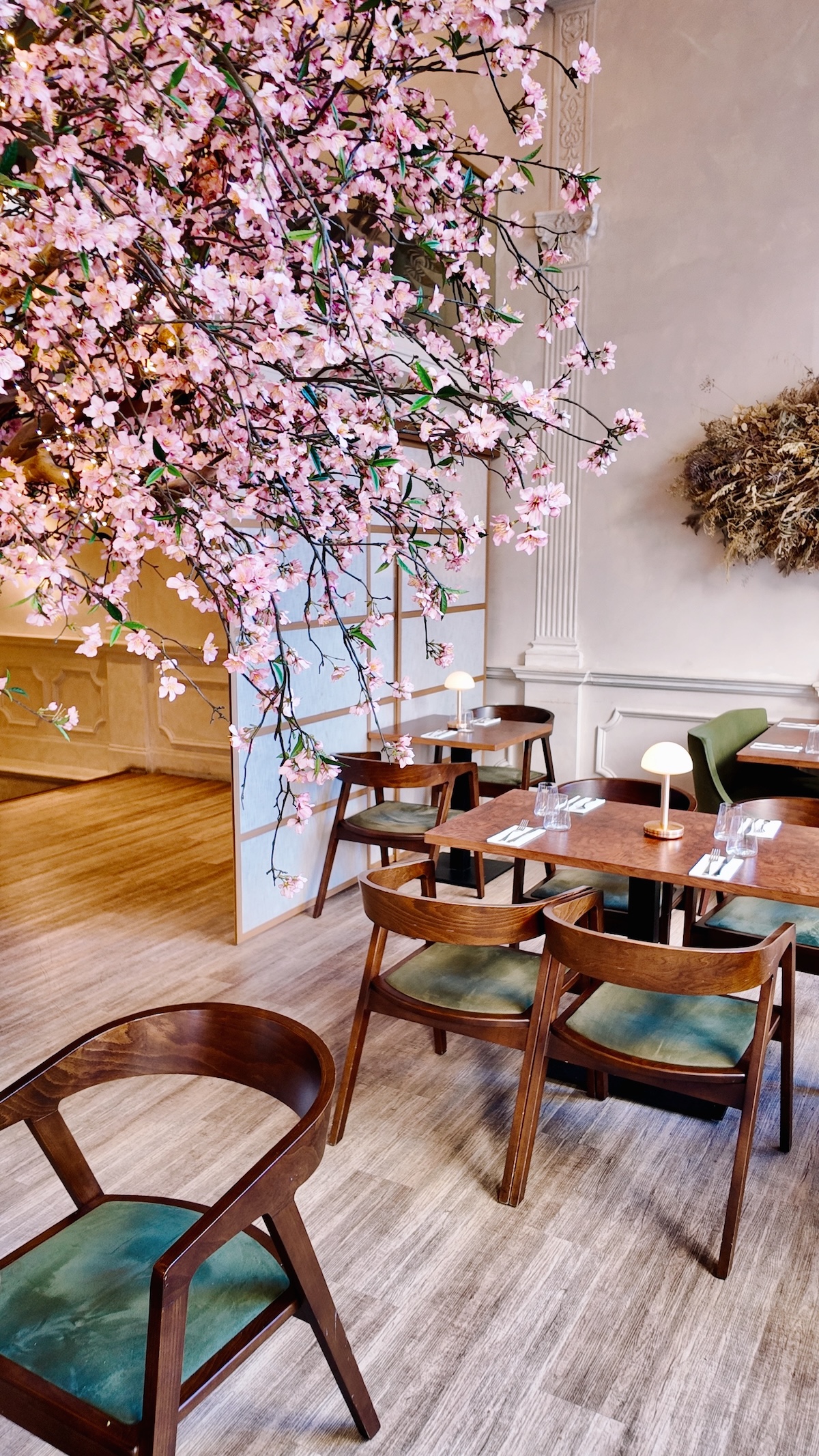 london_wolfox_coffee_cafe