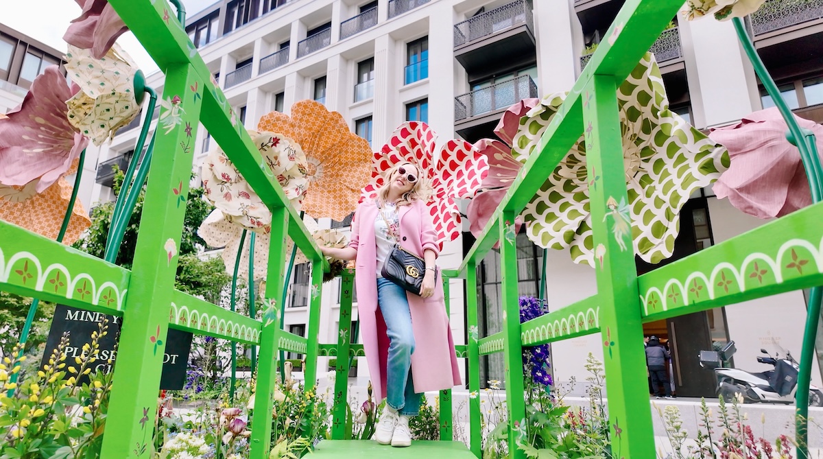 belgravia_in_bloom_fairy_crossing_chelsea_barracks