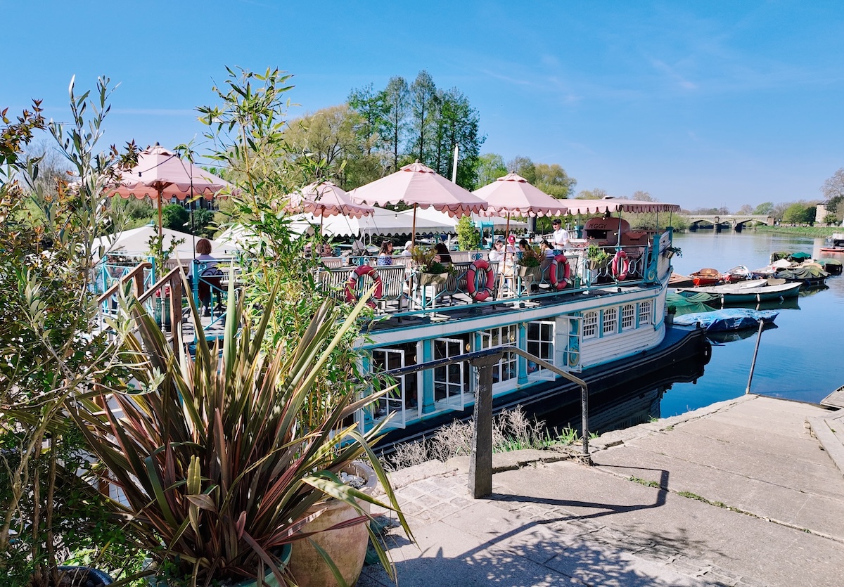 peggy_jean_boat_restaurant_pink_richmond