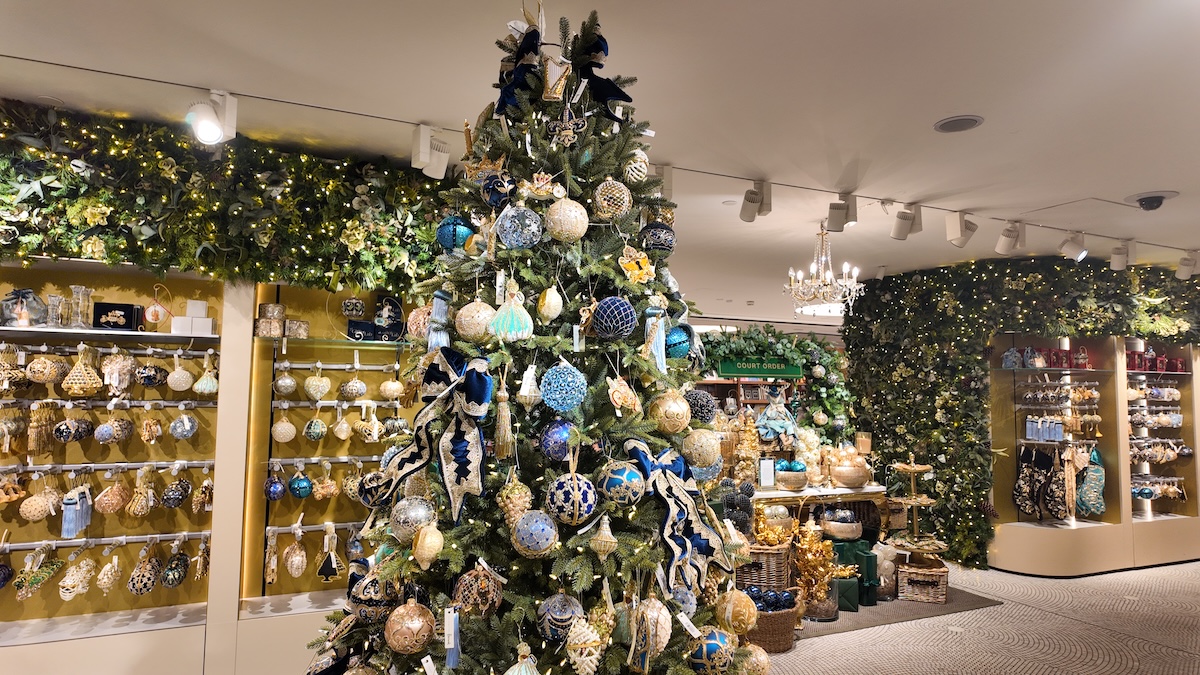harrods_christmas_shop_2026_london