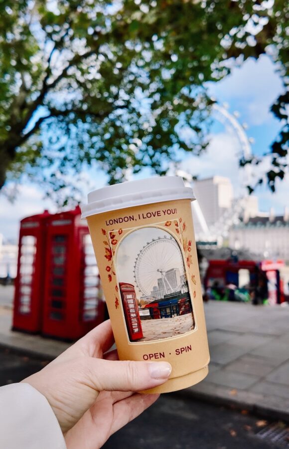 cream_dream_london_viral_coffee_cup_covent_garden